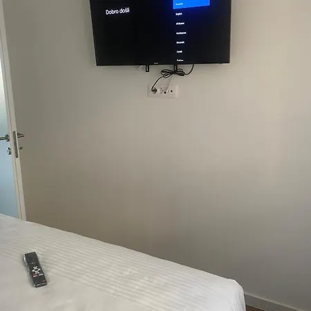 Ema Apartament *
