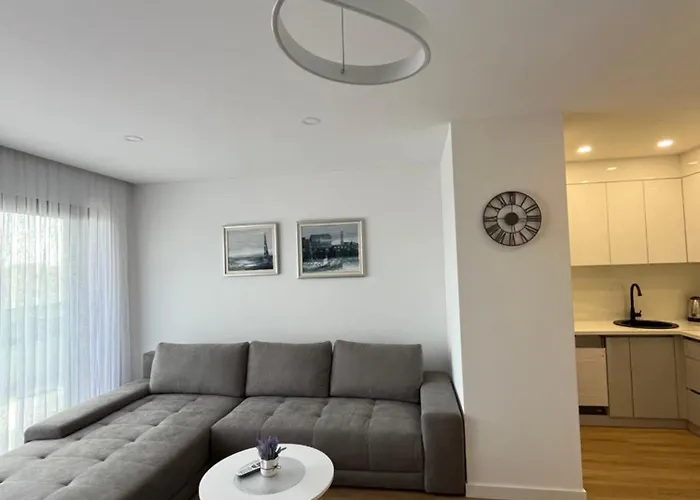 Ema * 马卡尔斯卡